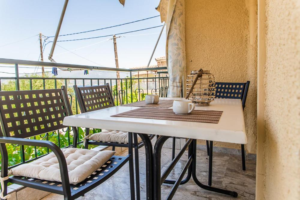 Filothei Apartments Mikrá Mandínia Dış mekan fotoğraf